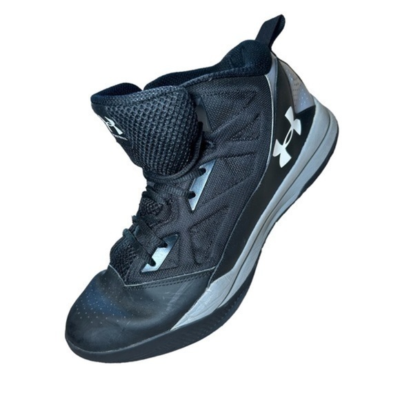 UNDER ARMOUR BASKETBALL MID TOP SNEAKERS IN BLACK, MENS SIZE 10.5 - Picture 1 of 9